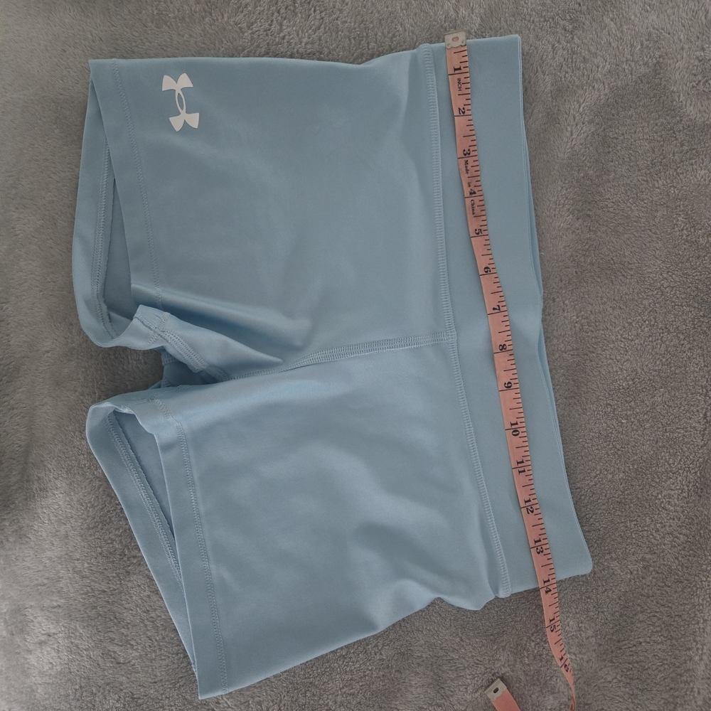 Under Armour Girls Youth Medium Blue Shorts